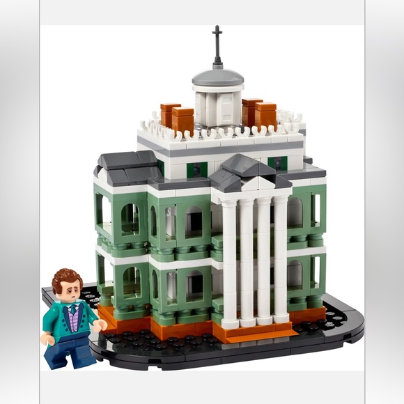 NWT New LEGO 40521 Mini Disney The Haunted Mansion Factory Sealed - Picture 3 of 3
